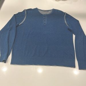 Vince like new sweater